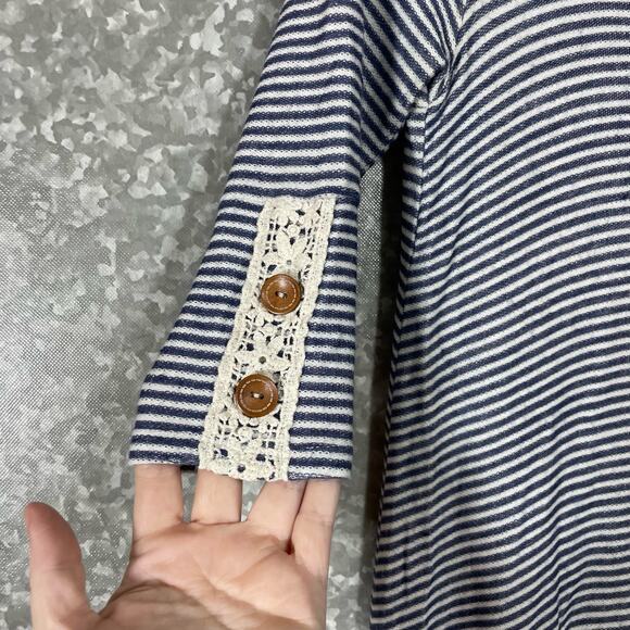 Orange Creek Women's Gray Striped Lace Trim Boho Dress - Size Small - Western - Picture 3 of 6